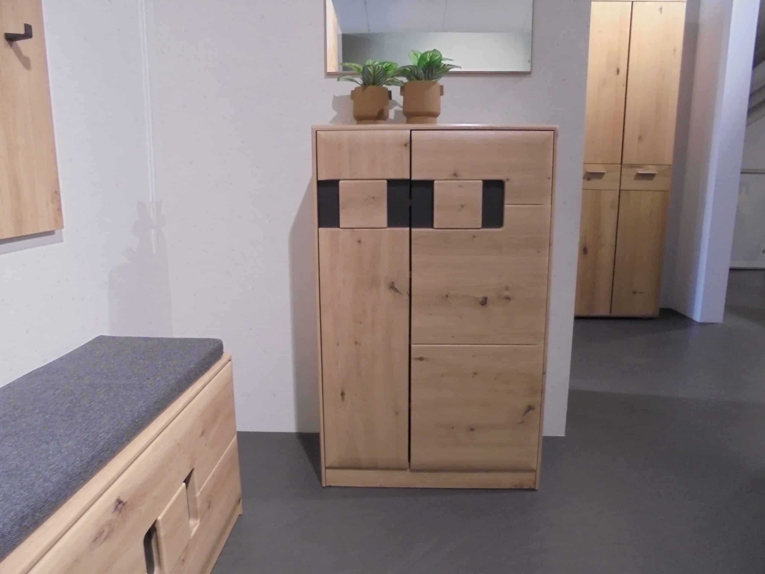 Garderobe Argos in Balkeneiche-NB inkl. Sitzkissen bei Möbelhaus Thiex im Abverkauf über 32 % reduziert.