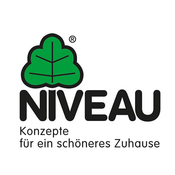 Logo mit einem grünen Blatt über dem Wort NIVEAU und dem deutschen Text Konzepte für ein schöneres Zuhause darunter.