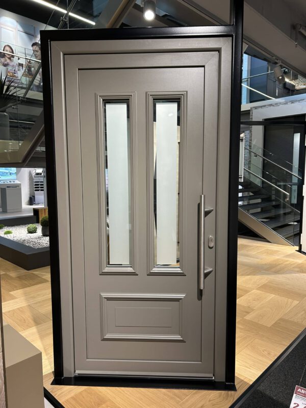Aluminium-Haustür Modell: 22892/3 Klassik